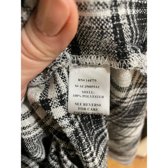 Vici Small Plaid Button-Down Longline Shirt Jacket In Black & White Oversized Si - Picture 7 of 10